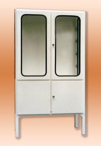 Instrument cabinet with two doors each